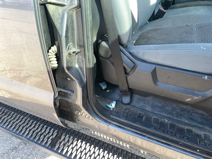 ford-f250-xlt-image-76