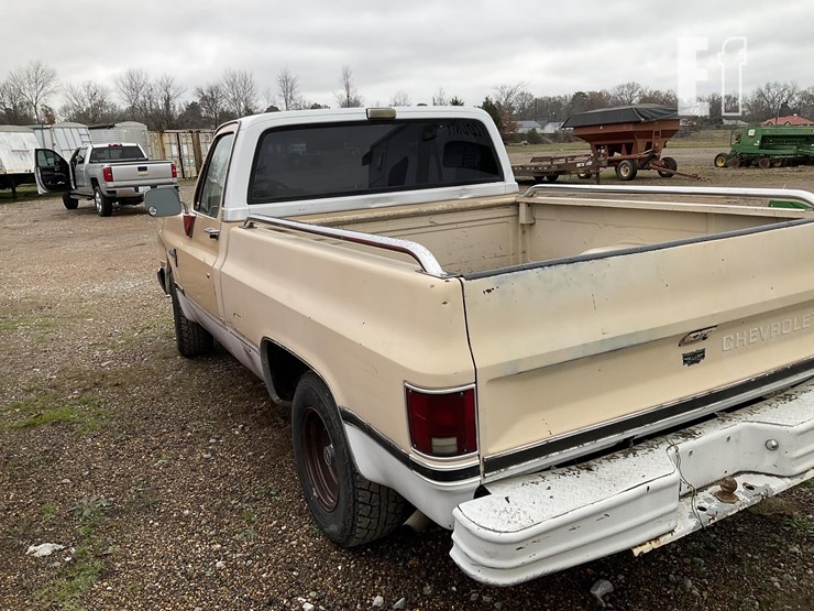 1979-chevrolet-custom-deluxe-image-4