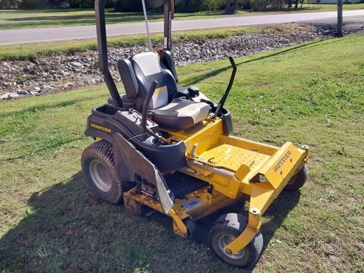 hustler-fastrack-54"-686hrs-image-3