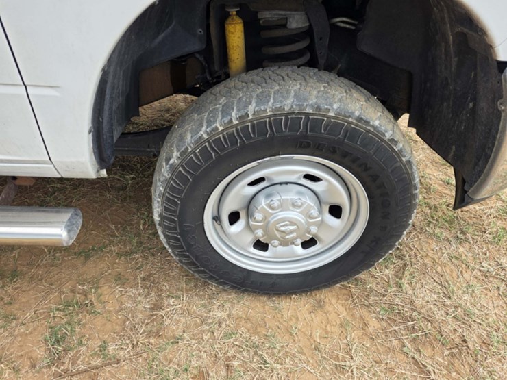 2017-dodge-2500-image-13