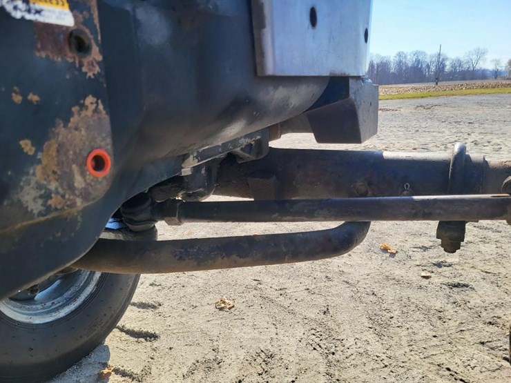 white-2-105-image-46