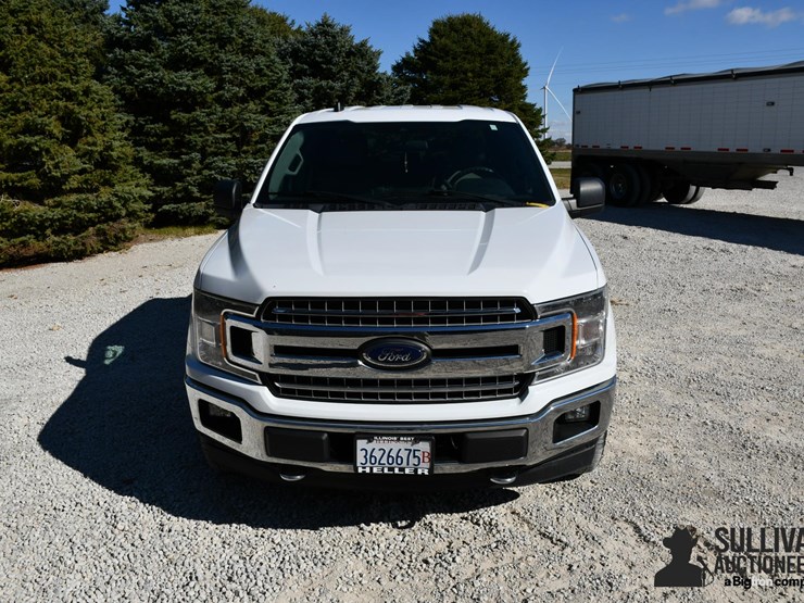 ford-f150-xlt-image-2