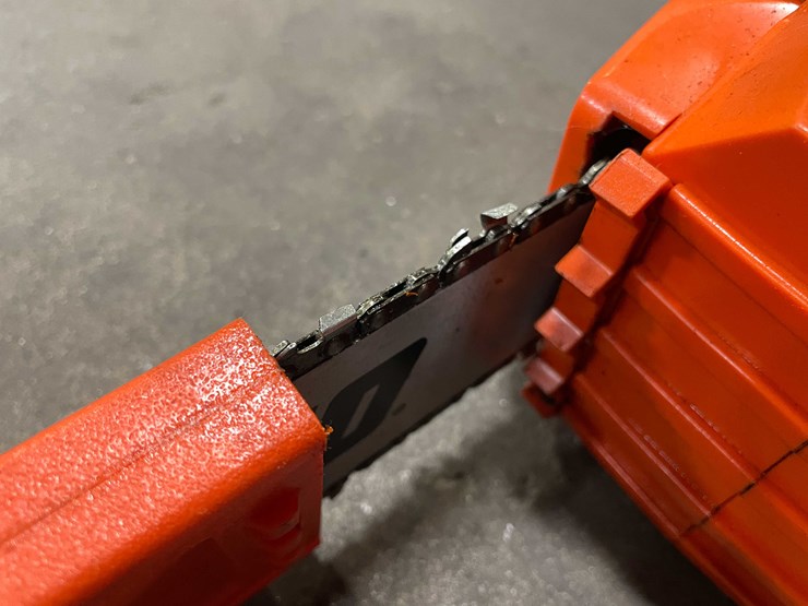 #6118-•-chainsaw-(pr20)-image-2