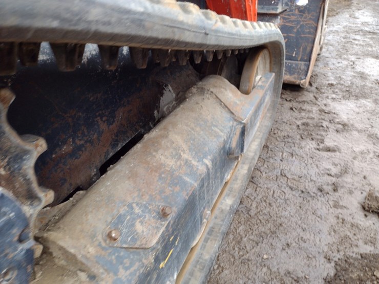 kubota-svl65-2-image-30