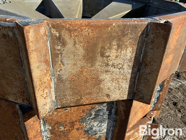 bb-metal-works-steel-tread-pivot-wheels-image-15