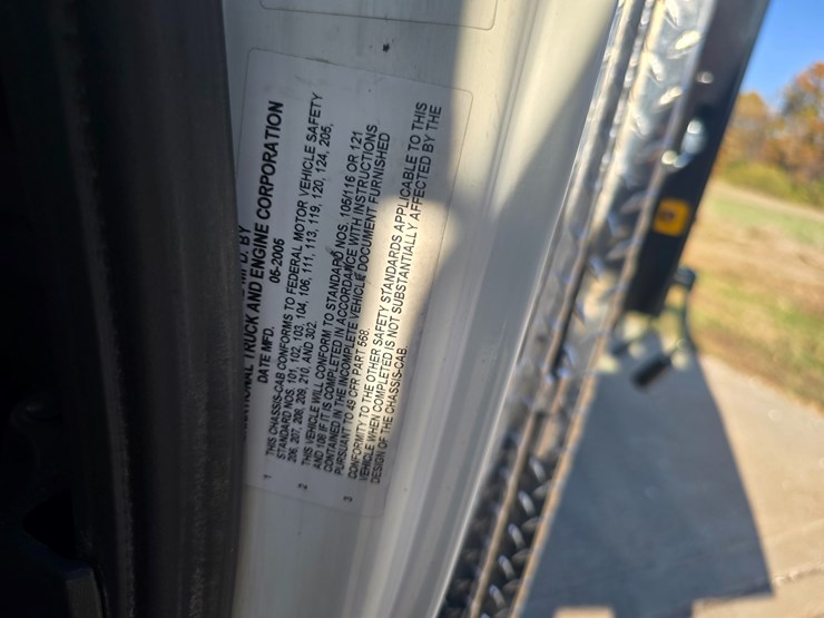 international-durastar-4300-image-51