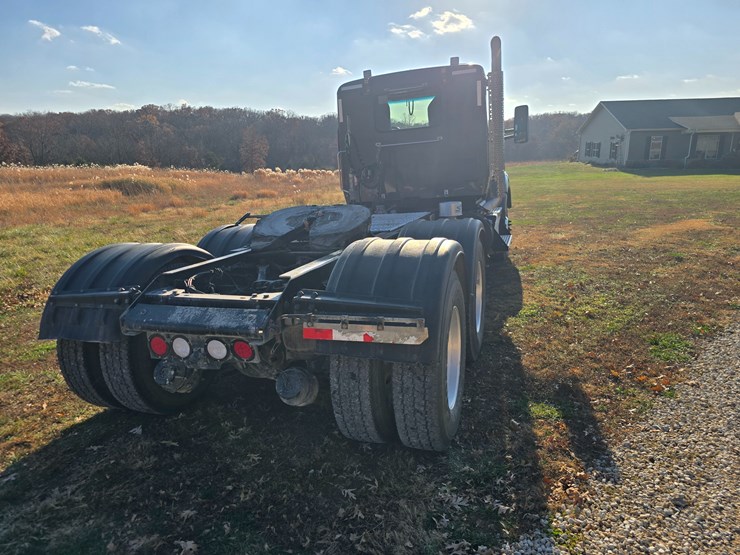kenworth-t880-image-27