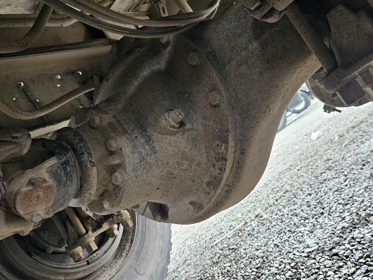 freightliner-columbia-120-image-105