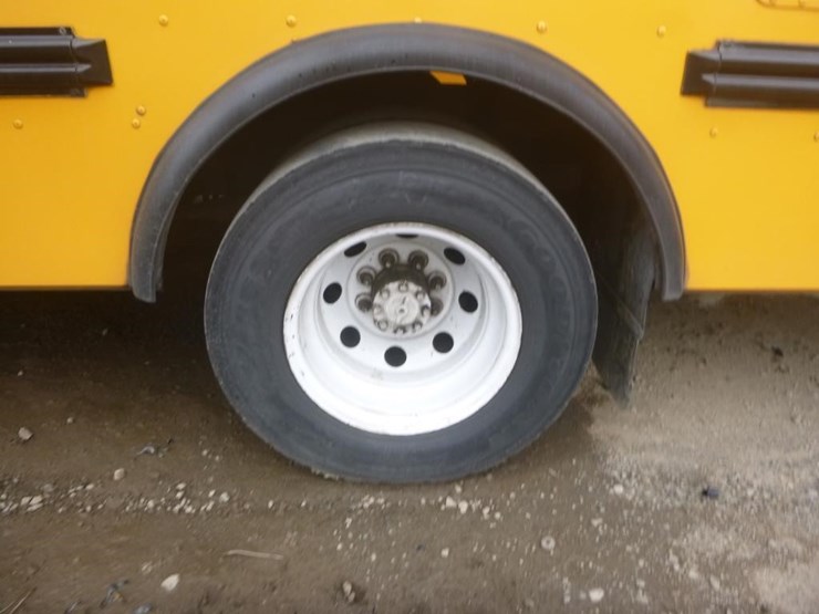 2001-ford-e450-image-11