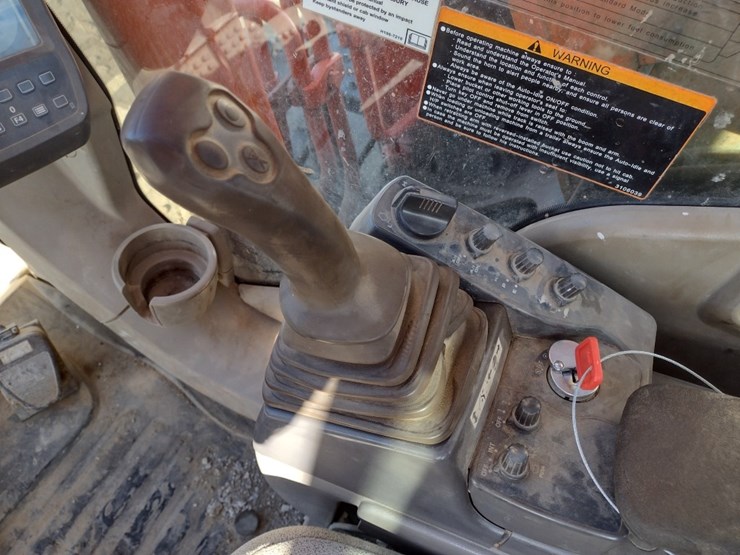 hitachi-zx160-lc-3-image-9