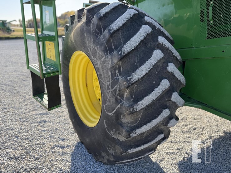 john-deere-9570-sts-image-17