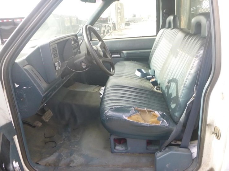 1993-chevrolet-3500-image-9