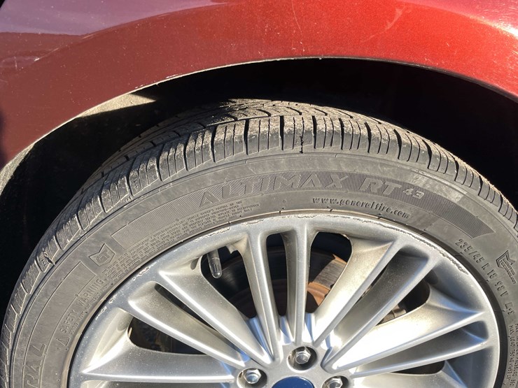 #1388-•-2015-ford-fusion-(has-wi-title)-(of)-image-15