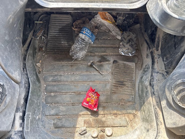 caterpillar-289d3-image-31