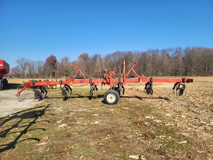 clark-6-shank-anhydrous-bar-image-2