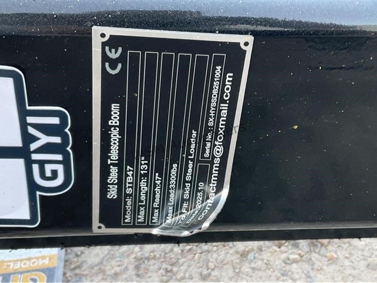 2025-giyi-tb47-telescopic-boom-for-skid-steer-image-5
