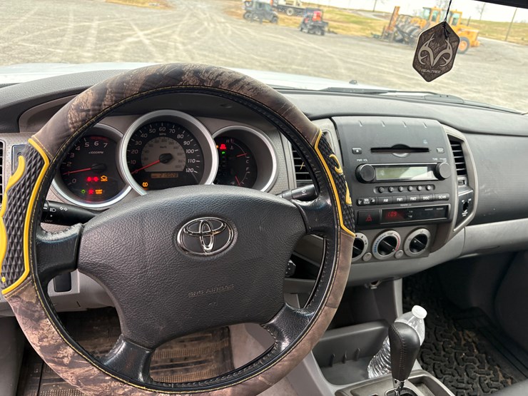 toyota-tacoma-image-14