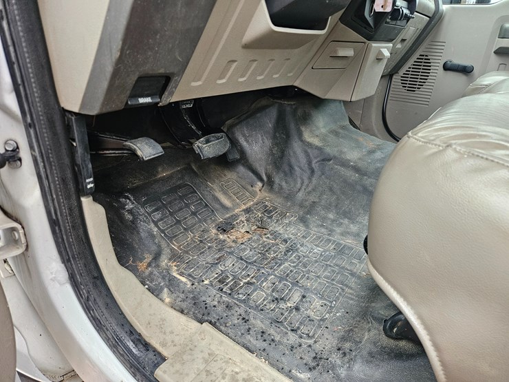 2008-ford-f450-image-54