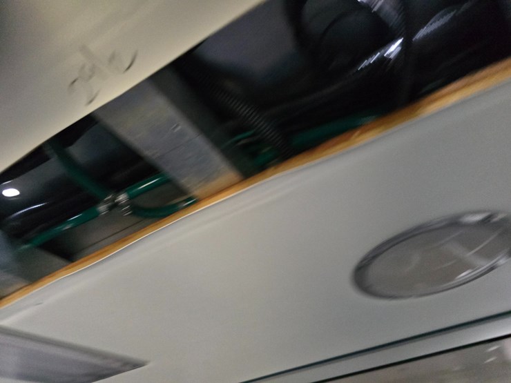 2010-ford-e450-image-57