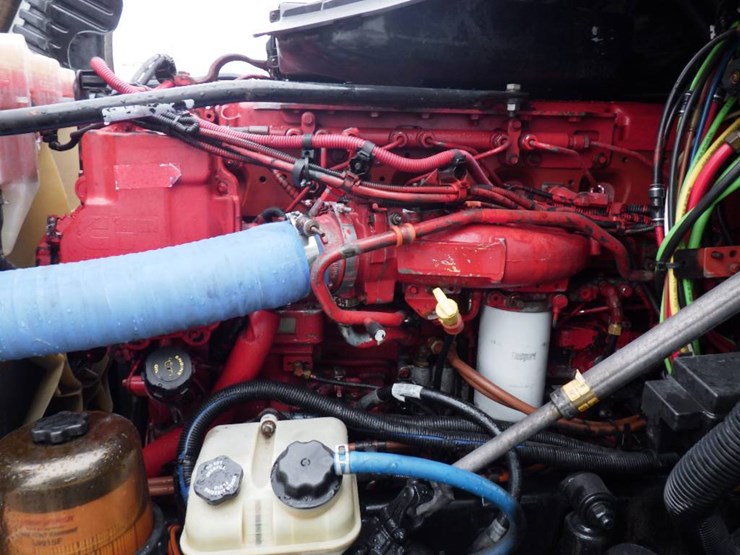 freightliner-cascadia-125-image-24