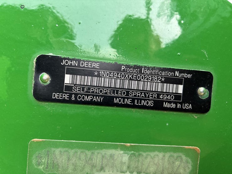 john-deere-4940-image-2