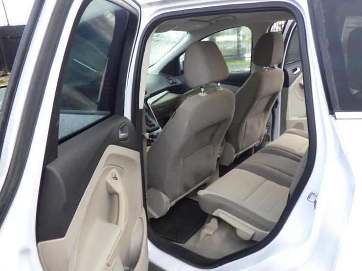 2014-ford-escape-image-7