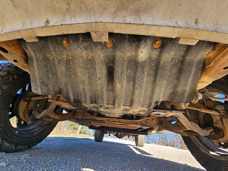 chevrolet-silverado-2500-image-29