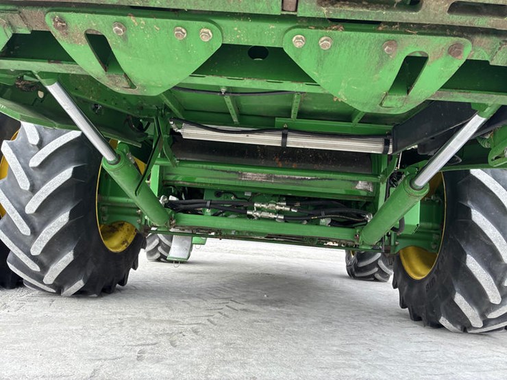 john-deere-s680-image-27