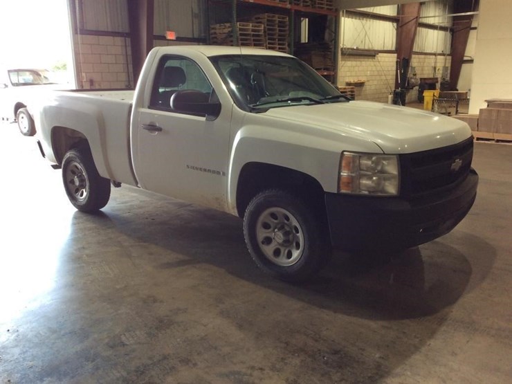 2008-chevrolet-1500-image-1