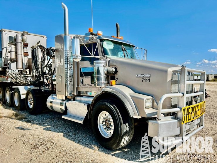 kenworth-t800-image-1