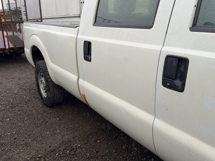 2011-ford-f250-image-7