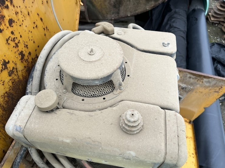 hi-way-p-6-salt-&-sand-spreader-image-9