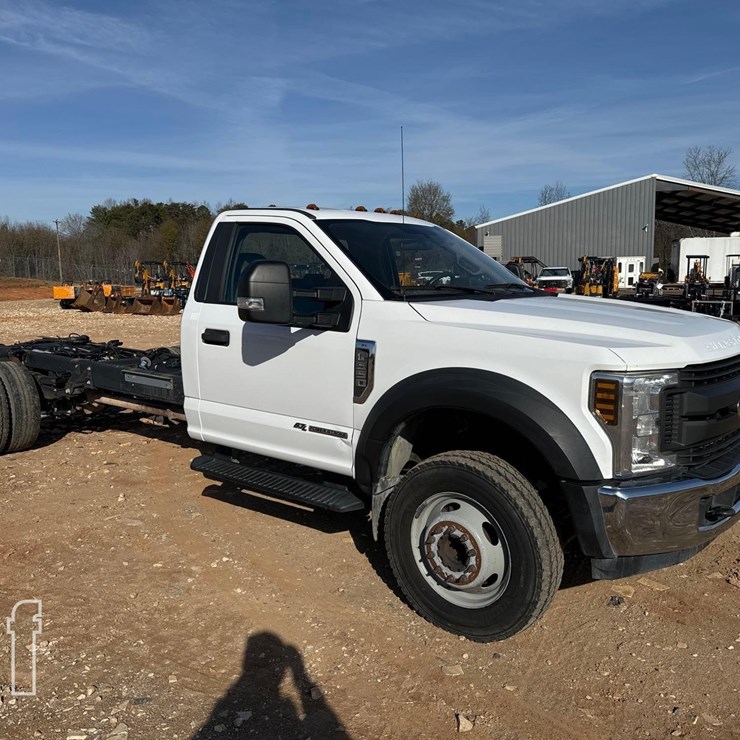 FORD F550 XL