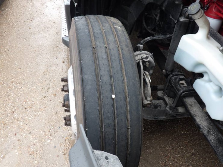 international-lt-image-25