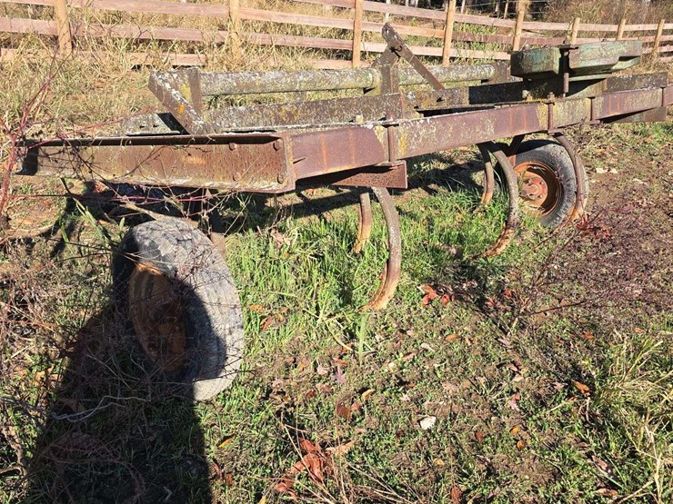 pull-type-6-shank-chisel-plow-image-5