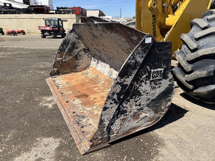 2019-caterpillar-930m-image-9