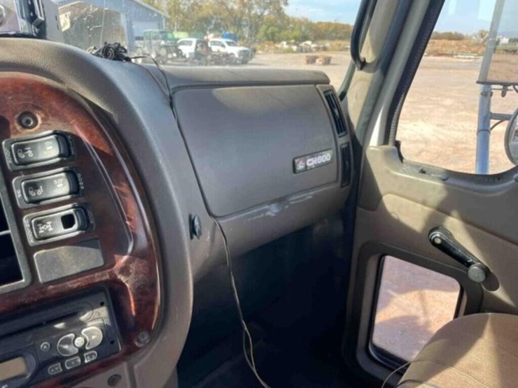 2007-mack-chn613-image-44