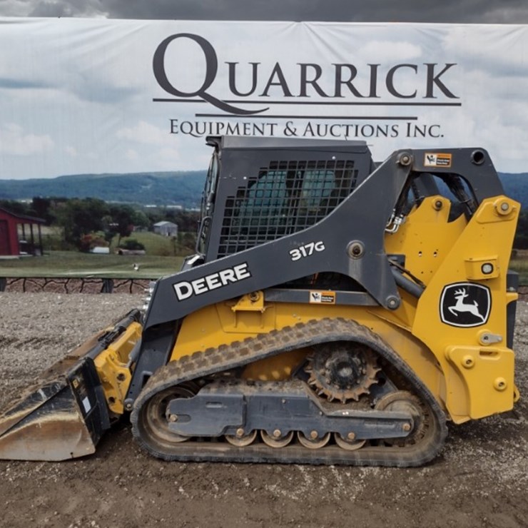 DEERE 317G
