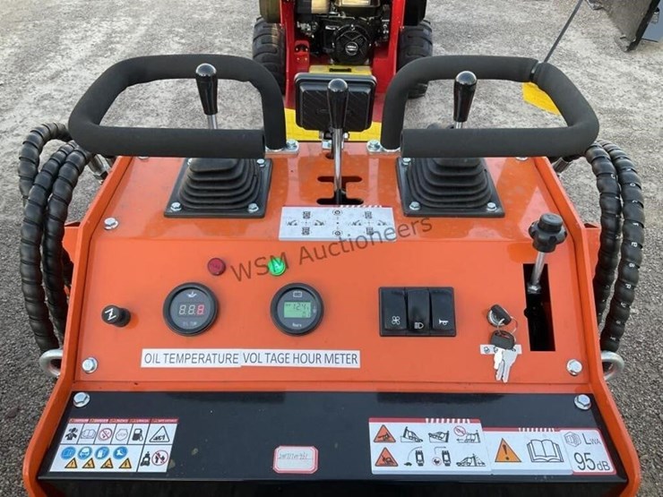 2025-mms-36c-stand-up-skid-steer-image-8