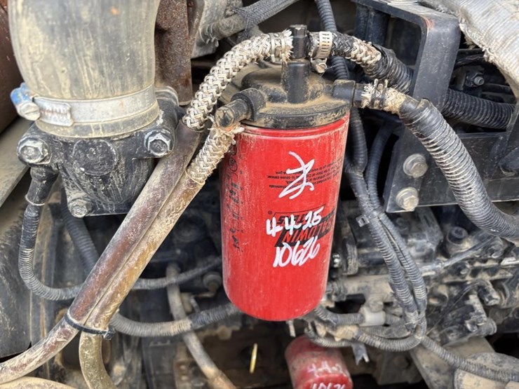 2012-takeuchi-tb180fr-image-49