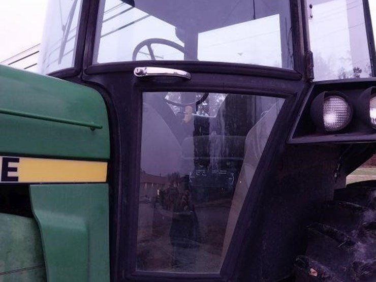1984-john-deere-4650-image-17