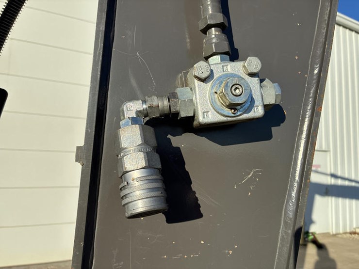 volvo-ecr88d-image-20