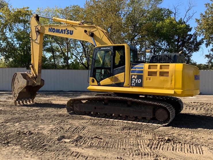 komatsu-pc210-lc-11-image-8