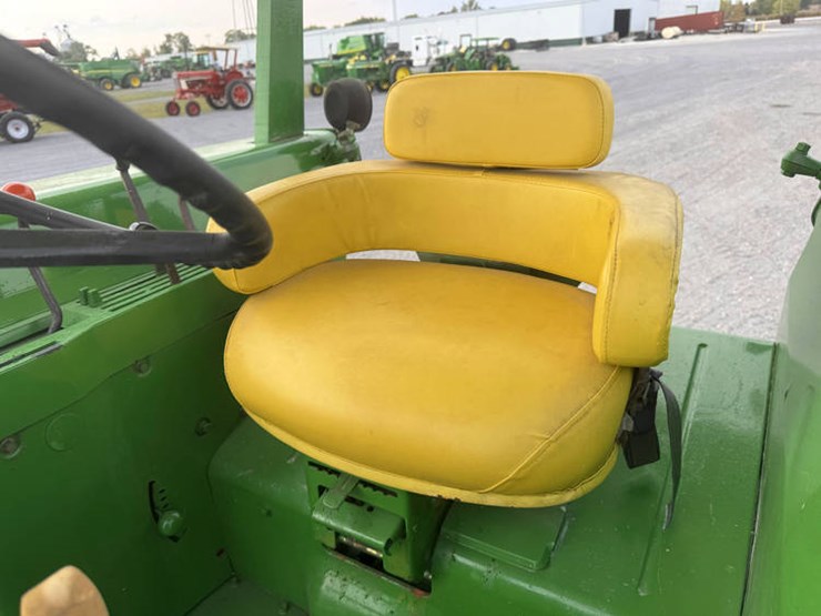 john-deere-4430-image-29