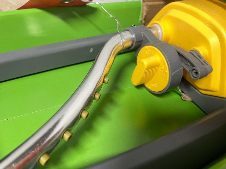 #6123-•-oscillating-sprinkler-(cw)-image-2