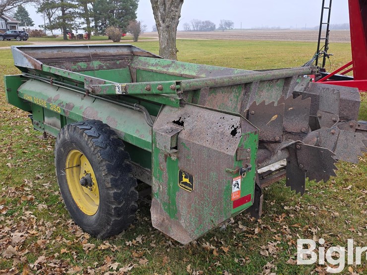 john-deere-350-image-7