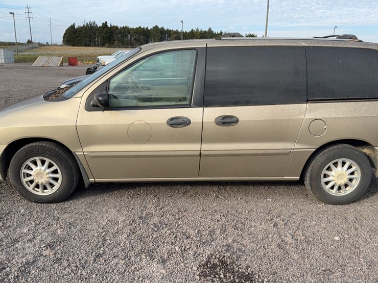2001-ford-windstar-image-11