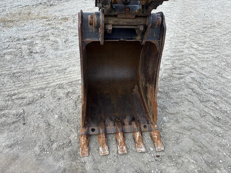 caterpillar-415f2-image-85