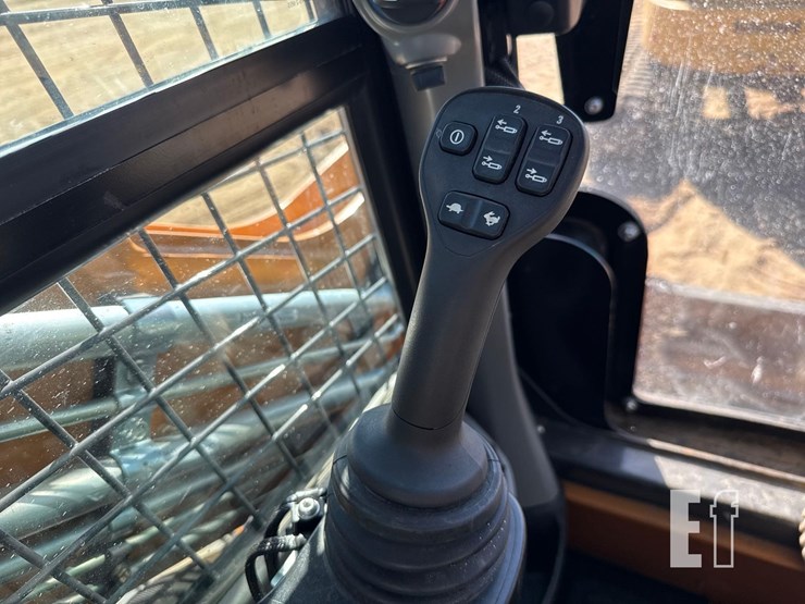 2024-case-tv620b-image-33