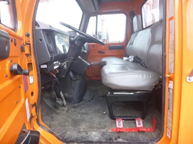 2000-international-4900-image-12